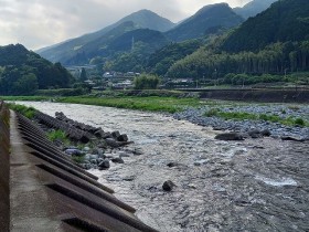 釜の口バス停(少し上)