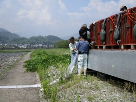 伊藤自動車前