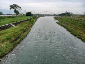 メロディ橋より（下流）