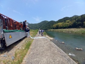 白石重機前